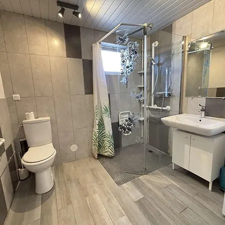 Maison 4 Pieces - Lr000-015 * La Rochelle (Charente-Maritime)